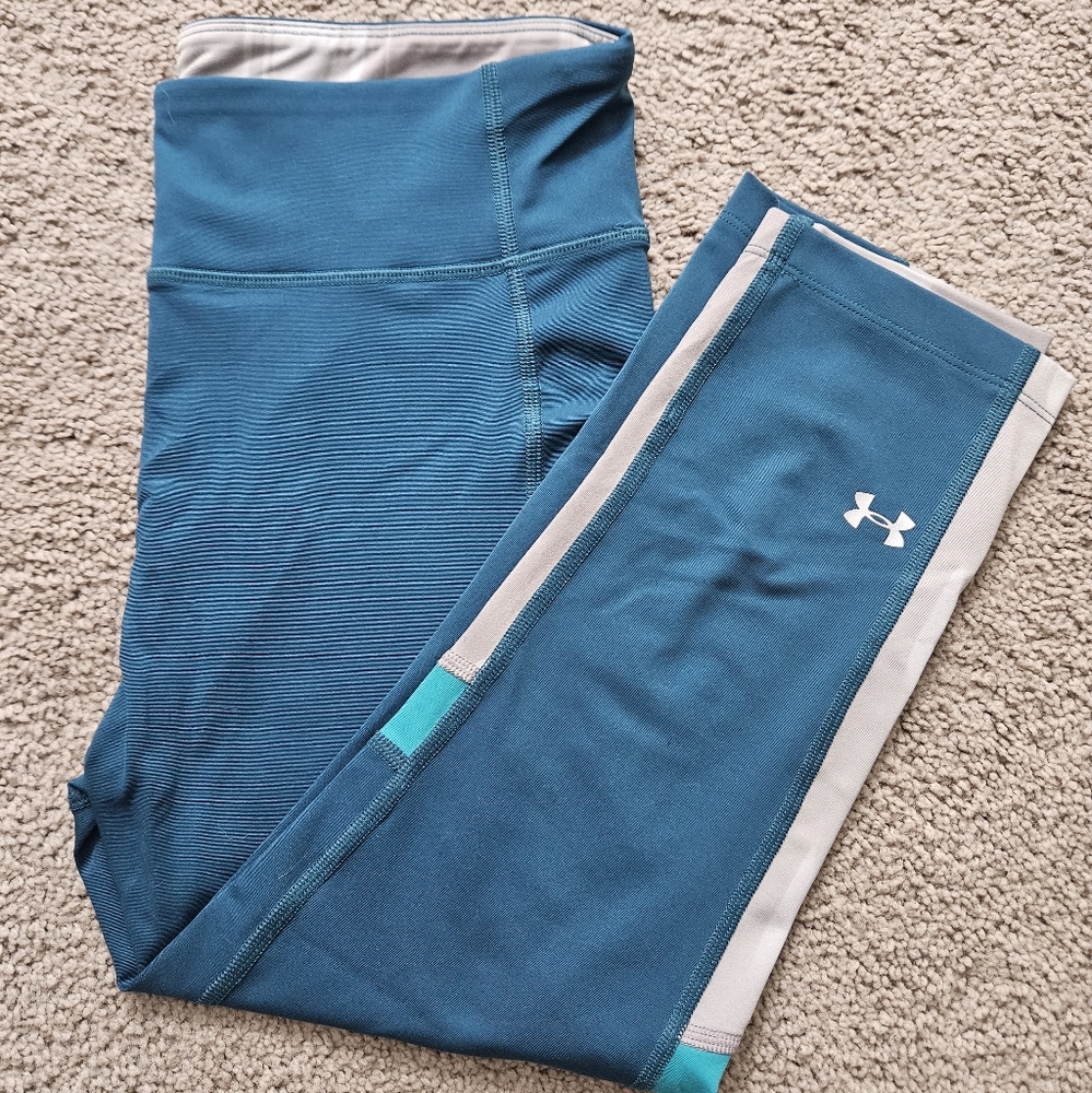 Under Armour Blue HeatGear Compression Capri